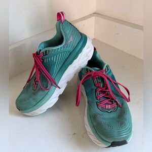 Hoka 1 running shoe sz 7 teal/pink